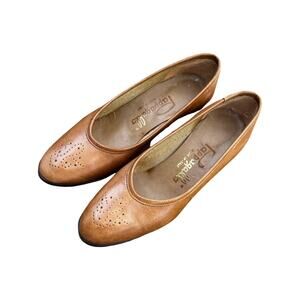 Pappagallo Vintage Leather Pumps Size 5 M in Original Box